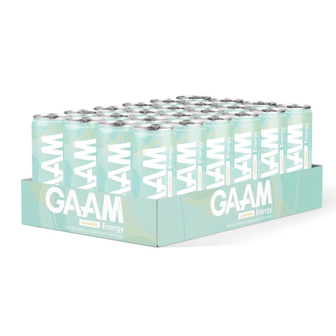 24 x GAAM Energy 330 ml Lemonade vaaleanvihreässä lavassa, jossa on yhteensopivia energiajuomatölkkejä.