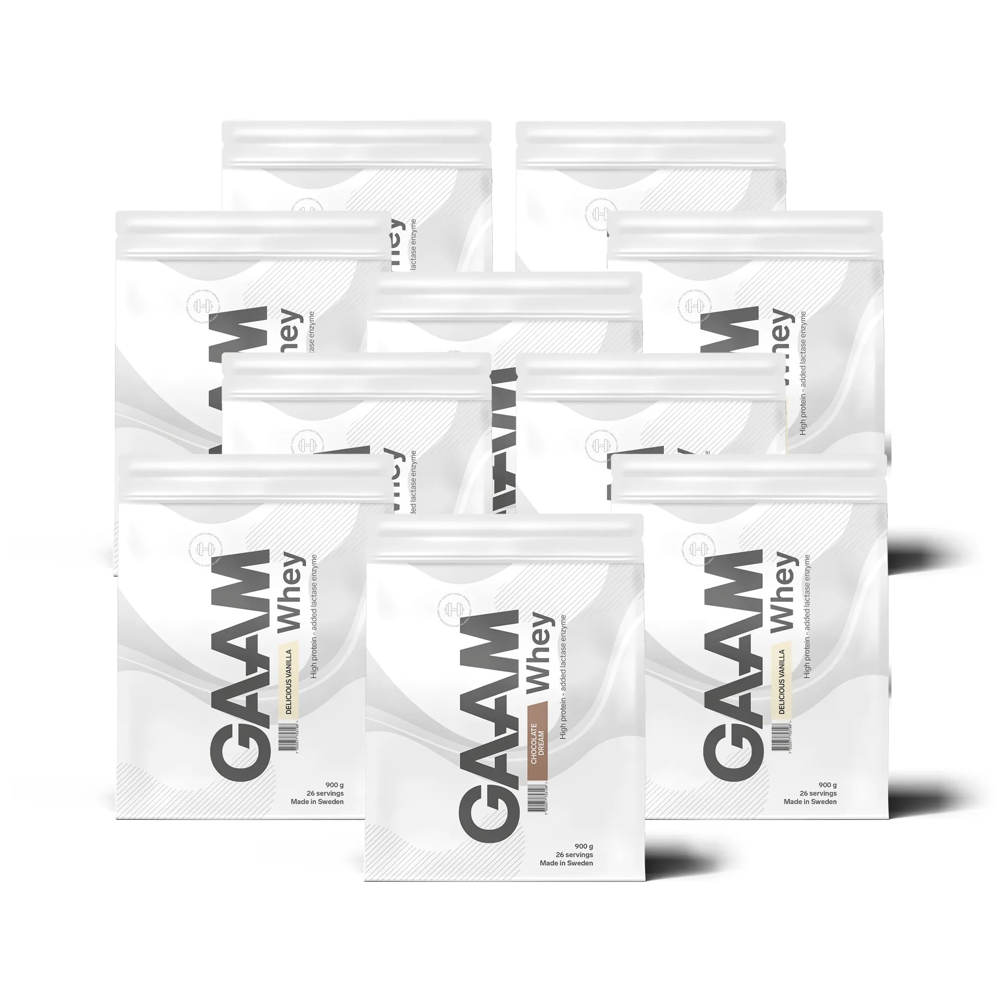 10 x GAAM Whey 900 g -proteiinijauhe kymmenessä valkoisessa pussissa harmailla yksityiskohdilla, useita eri makuja.