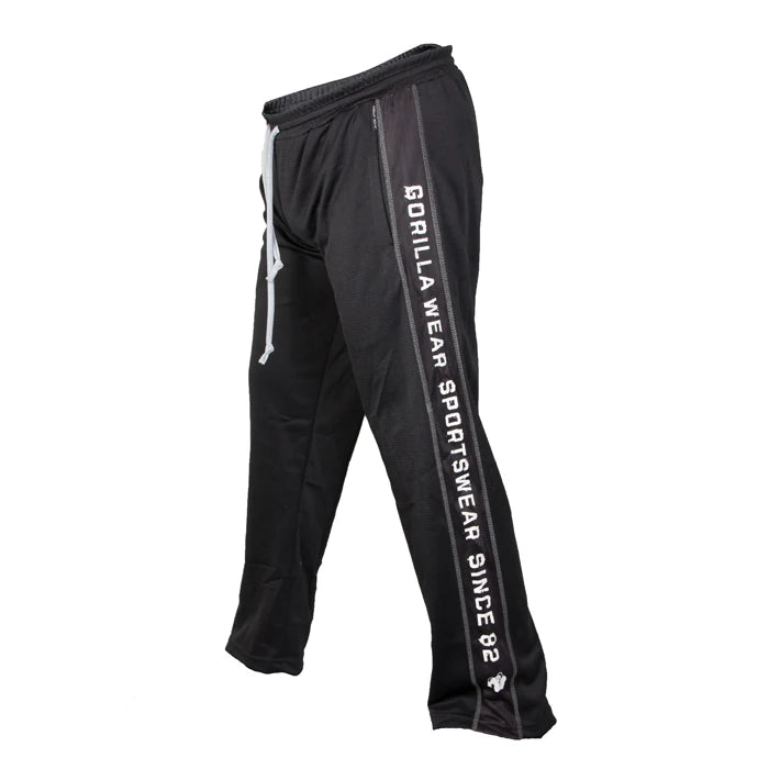 Mustat Gorilla Wear Functional Mesh Pants Black/White -verkkohousut, joissa on valkoinen logo lahkeessa ja kiristysnauha., kuva 4/4