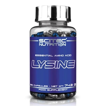 Scitec Nutrition Lysine 90 caps läpinäkyvässä purkissa, jossa on sininen etiketti, hopeakansi ja sinihopeiset kapselit.