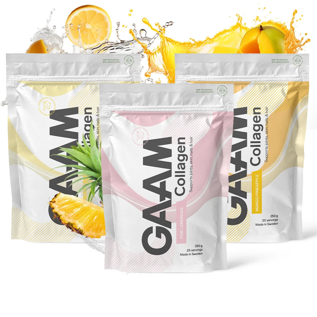 3 x GAAM Collagen 250 g valkoisissa pusseissa pinkeillä ja keltaisilla yksityiskohdilla roiskeiden ja hedelmien ympäröimänä.