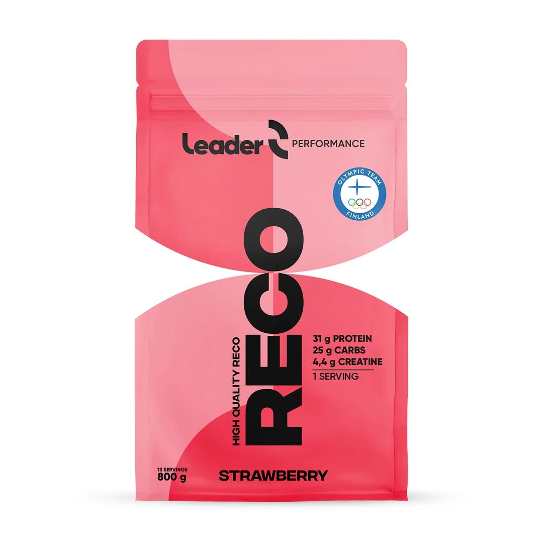 Vaaleanpunainen pussi Leader Performance Reco 800 g -palautumisjuomajauhetta maussa Strawberry.