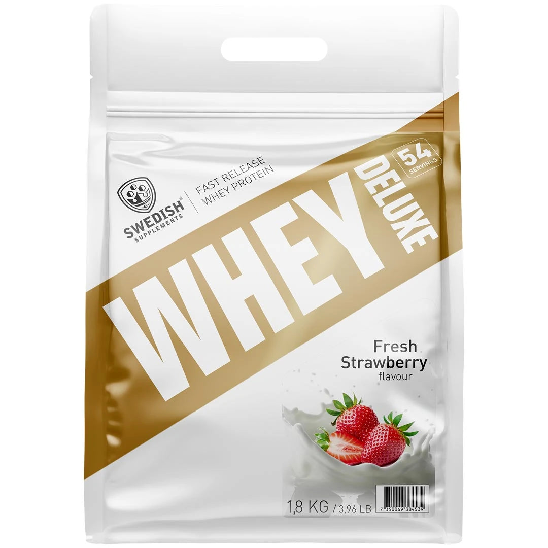 Swedish Supplements Whey Protein Deluxe 1,8 kg -heraproteiini valkoisessa pussissa kullanvärisin yksityiskohdin, makuna Fresh Strawberry.