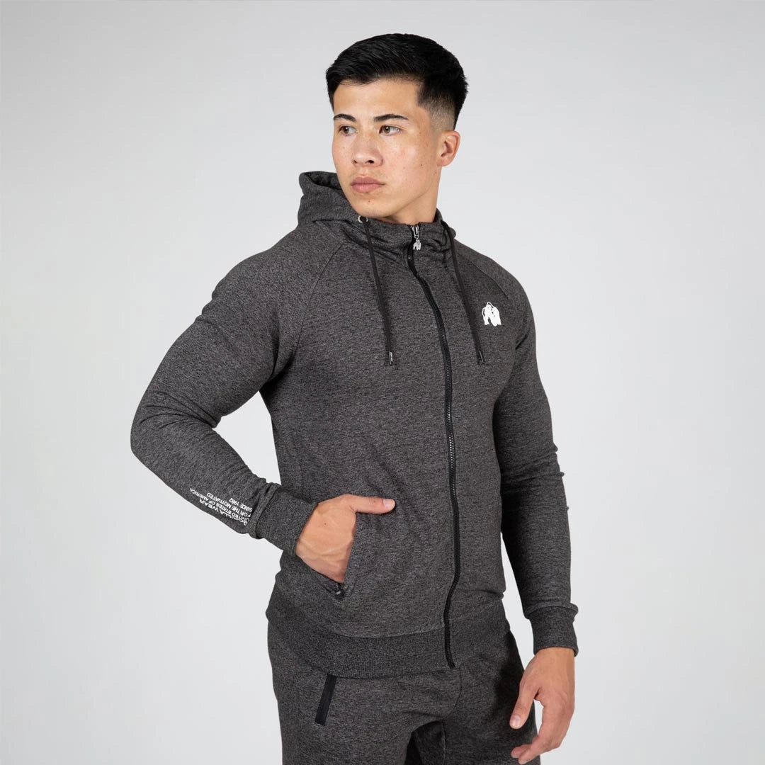 Gorilla Wear Payette Zipped Hoodie grey, tummanharmaa vetoketjullinen slim fit -treenihuppari miehen yllä., kuva 4/8