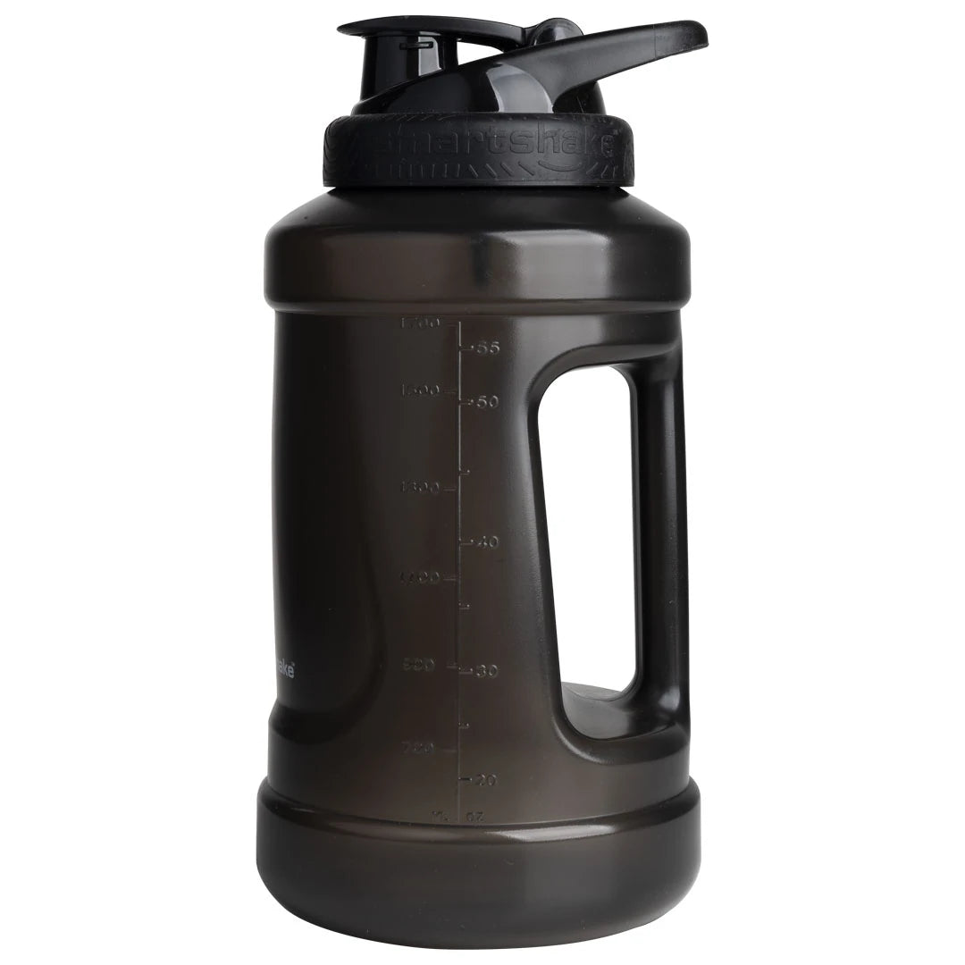 Musta Smartshake Ultimate Jug 2.1 L -vesipullo, jossa on sisäänrakennettu kahva ja mitta-asteikko sivulla.