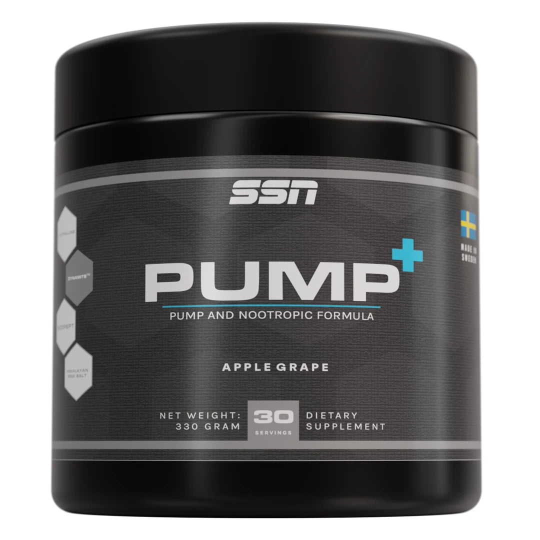 SSN PUMP+ 330 g PWO-jauhe mustassa purkissa, jossa on harmaa etiketti ja vaaleansiniset yksityiskohdat Apple Grape -maulle.