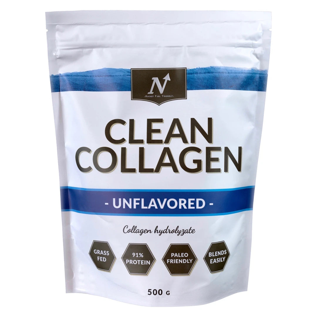 Maustamaton Nyttoteket Clean Collagen 500 g -kollageenijauhe valkoisessa pussissa sinisillä yksityiskohdilla.