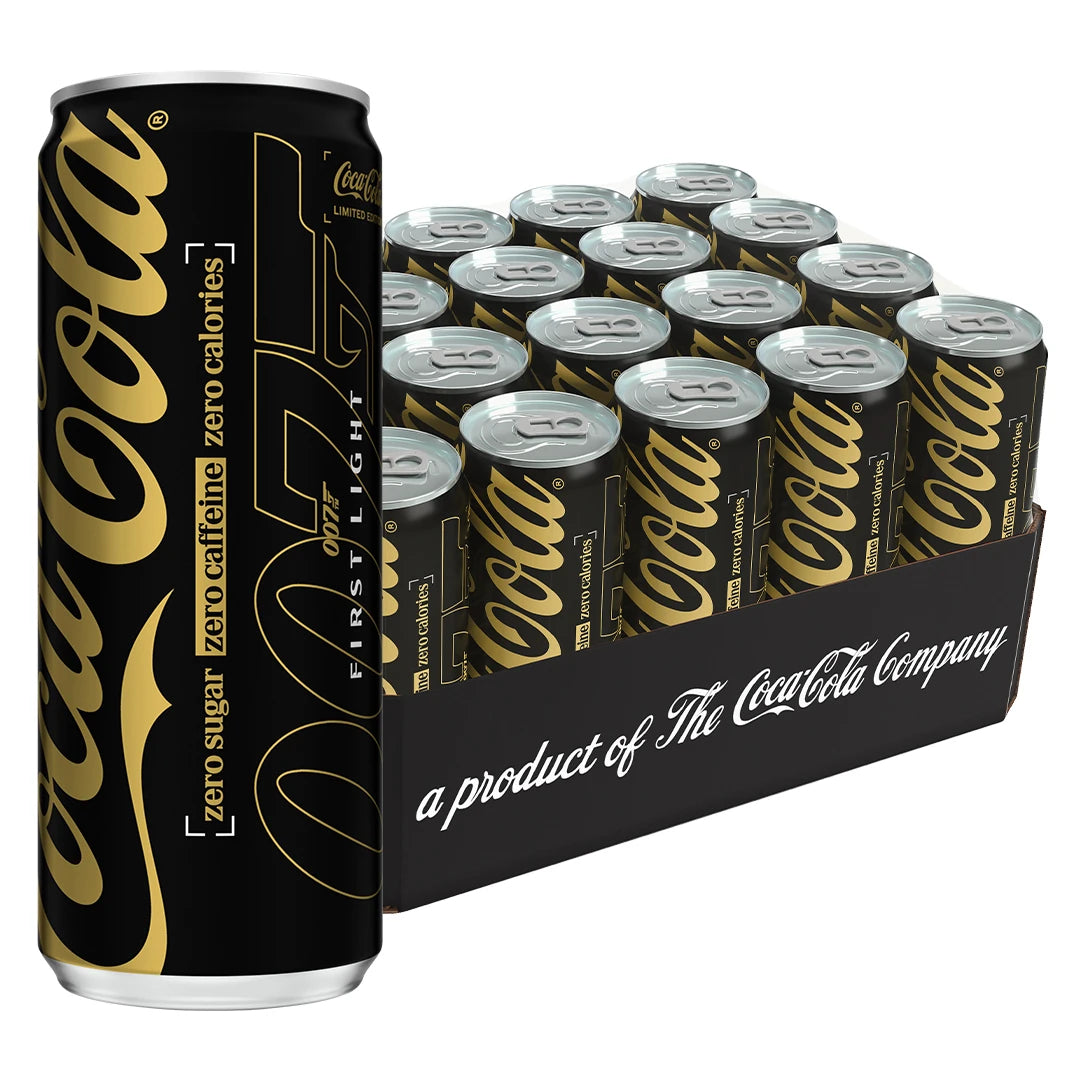 20 x Coca-Cola Zero 330 ml Koffeinfri i ett svart flak med matchande svarta burkar med guldiga detaljer.