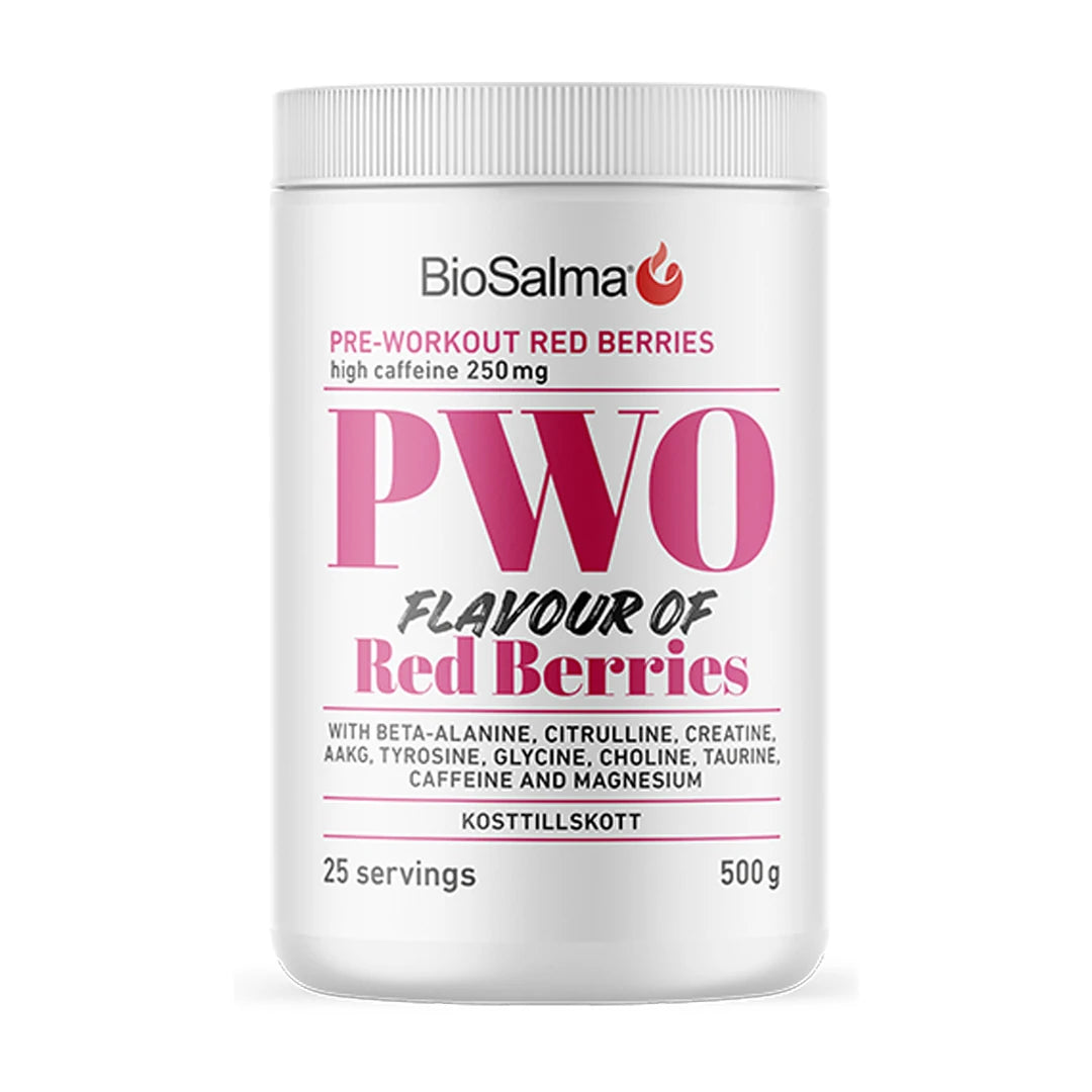 BioSalma PWO 500 g -tehonlisääjäjauhe makuna Red Berries, valkoisessa purkissa pinkeillä yksityiskohdilla.
