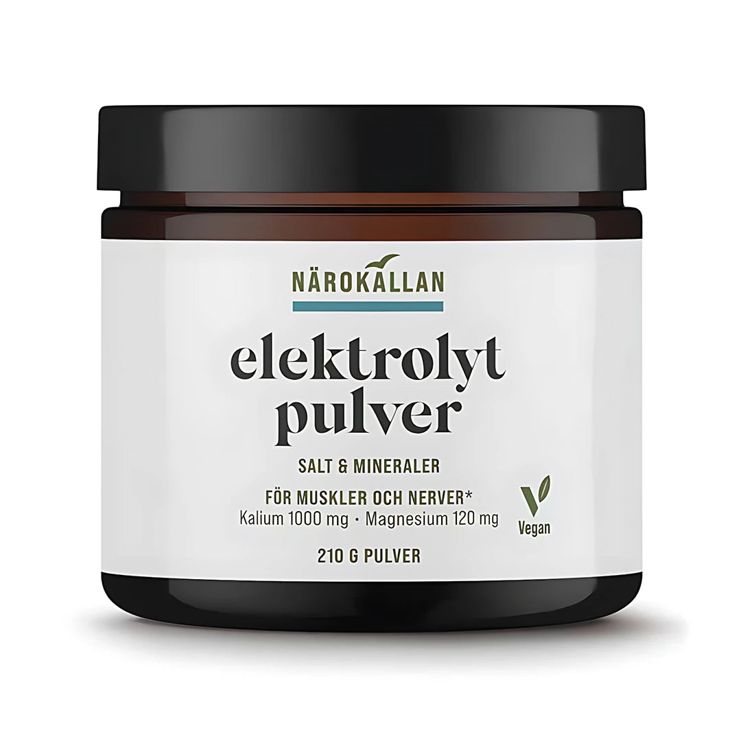 Närokällan Elektrolytpulver 210 g tummassa purkissa, jossa on valkoinen etiketti ja musta kansi.