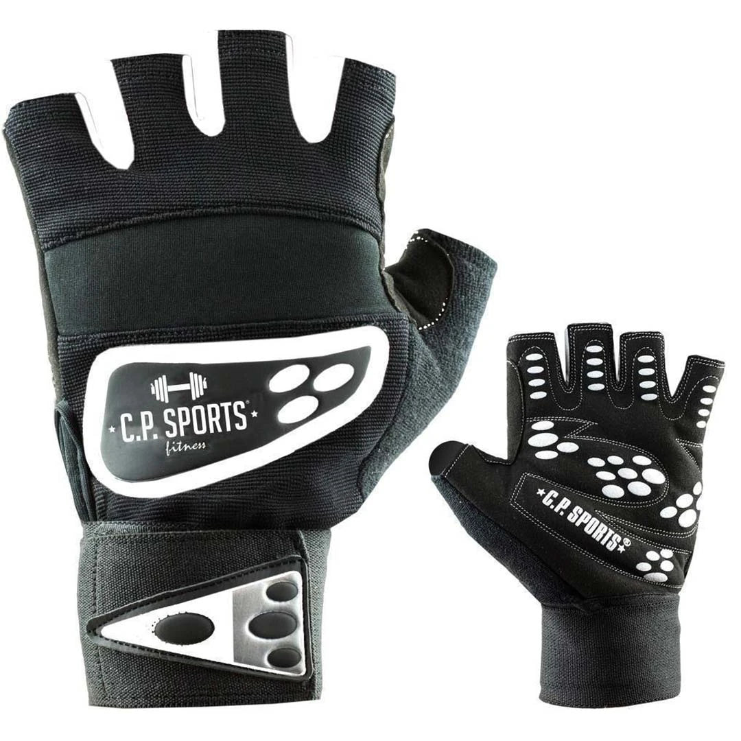 Mustat C.P. Sports Wrist Wrap Glove Black/White -treenihanskat rannetuella ja valkoisilla yksityiskohdilla.