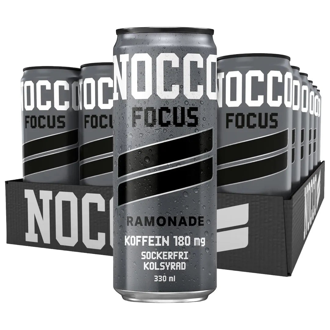 24 x NOCCO Focus 330 ml Ramonade mustassa laatikossa, jossa on tummanharmaita energiajuomatölkkejä ja mustia raitoja.