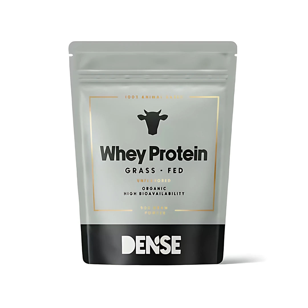 Dense heraproteiini 500 g -proteiinijauhe vaaleanharmaassa ja mustassa pussissa, makuna maustamaton.
