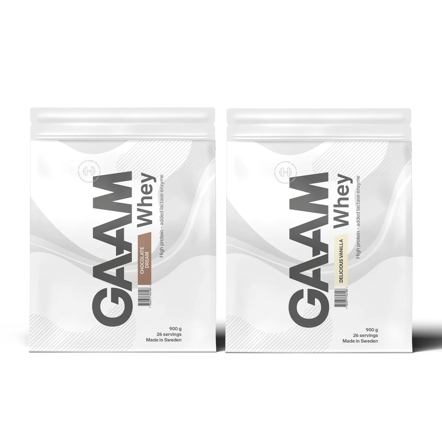 2 x GAAM Whey 900 g -proteiinijauhe kahdessa valkoisessa pussissa, makuna Chocolate Dream ja Delicious Vanilla.