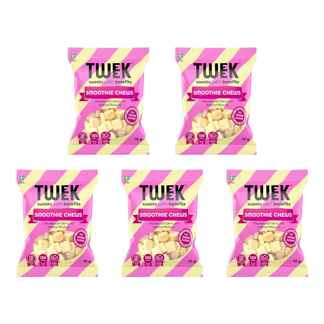 5 x Tweek Sweets 70 g Smoothie Chews vaaleanpunaisissa ja keltaisissa raidallisissa pusseissa, joissa on ikkuna, joka näyttää makeiset.