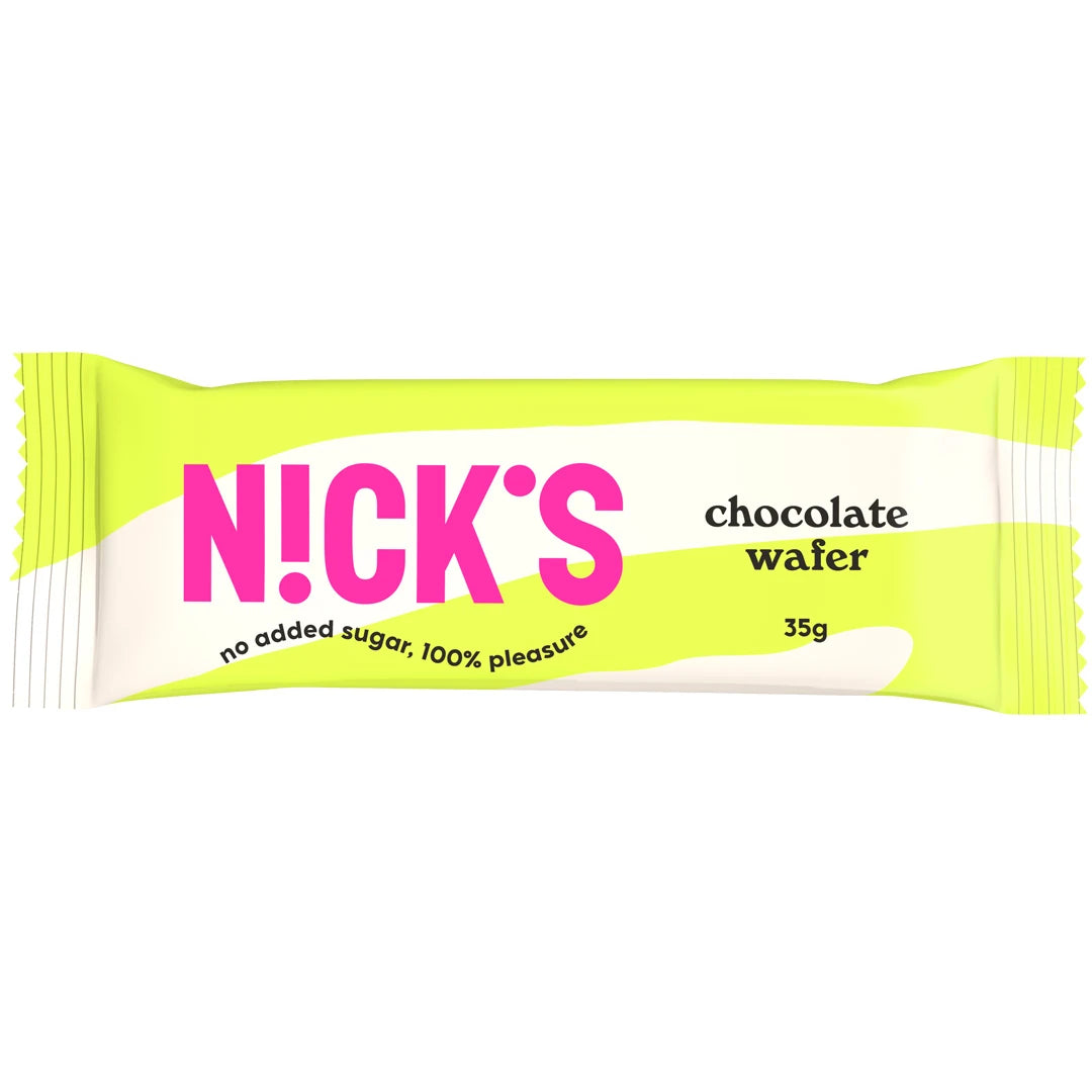 Nicks Chocolate Wafer 35 g vaaleanvihreä-valkoisessa pakkauksessa, jossa on suuri vaaleanpunainen logo.