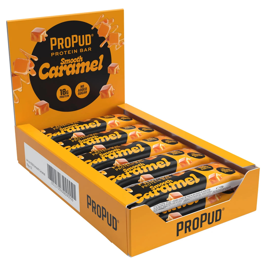 12 x NJIE ProPud Proteinbar 55 g Smooth Caramel oranssissa esittelylaatikossa mustilla yksityiskohdilla.