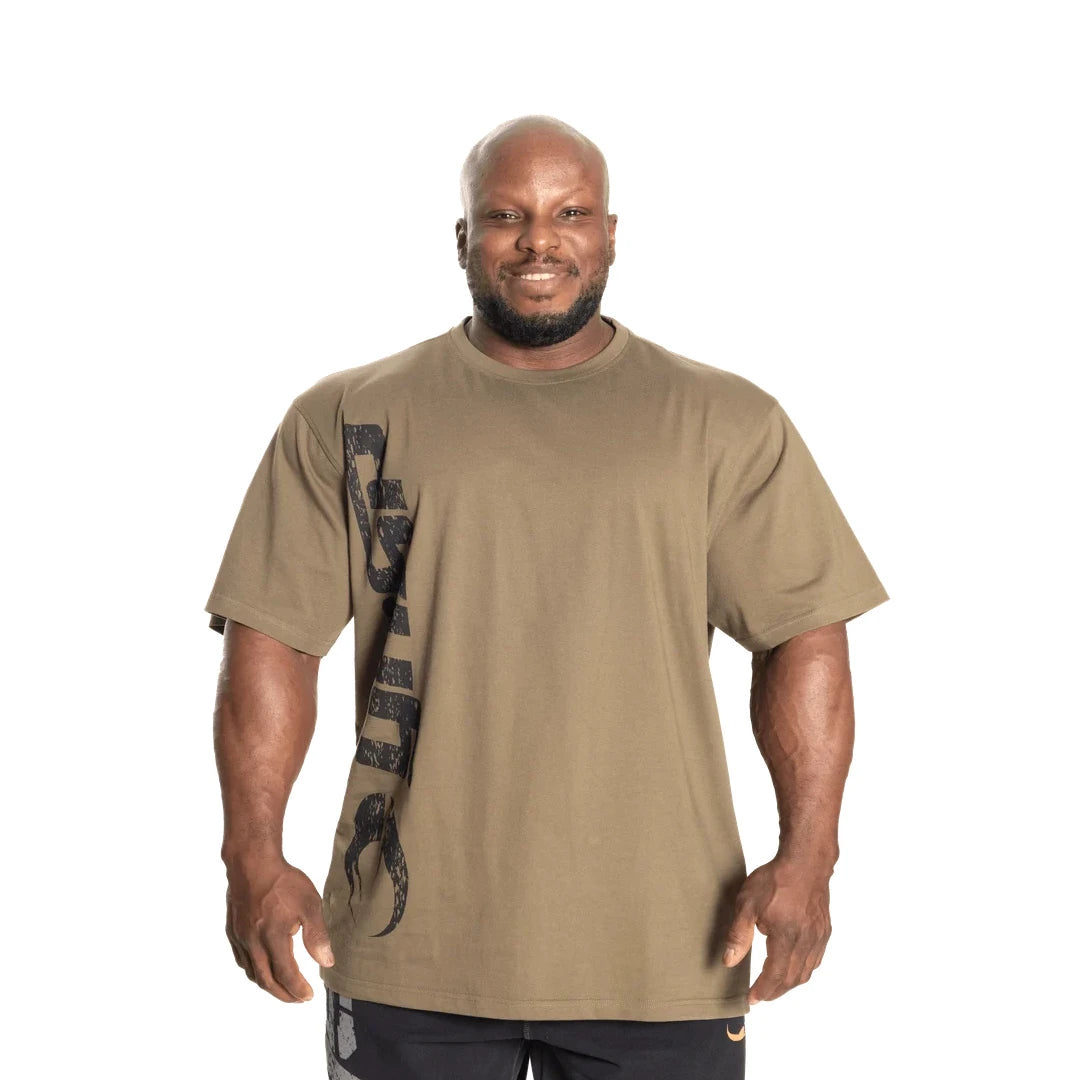 GASP Original Tee Washed Green, pesty vihreä treenipaita klassisella istuvuudella ja suurella mustalla logolla sivulla., kuva 1/1