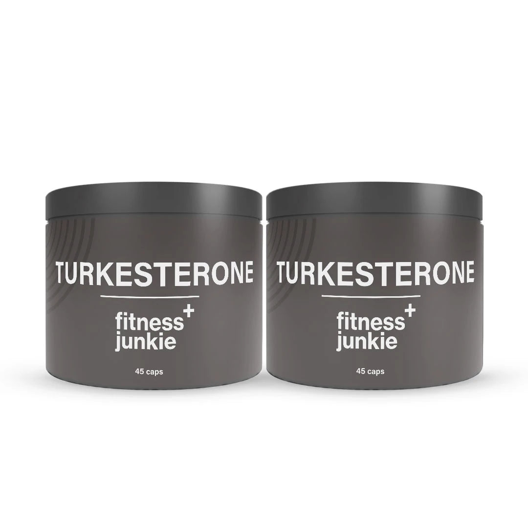 2 x fitnessjunkie Turkesterone 45 caps kahdessa tummanharmaassa purkissa valkoisella tekstillä.