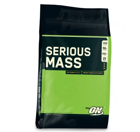Optimum Nutrition Serious Mass 5.44 kg -gaineri mustassa pussissa, jossa on vaaleanvihreitä yksityiskohtia.