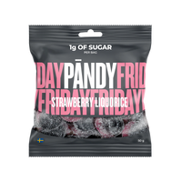Pändy Candy 50 g -hyytelömakeiset tummanharmaassa pussissa vaaleanpunaisella tekstillä, makuna Strawberry/Liquorice.