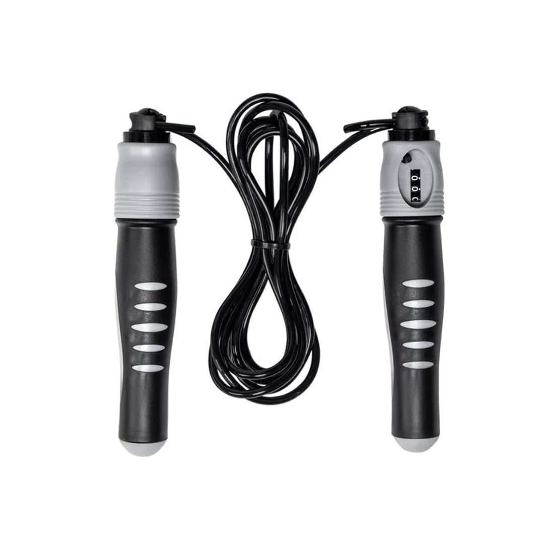 Musta Virtufit Skipping Rope With Counter -PVC-hyppynaru, jossa on ergonomiset kahvat ja sisäänrakennettu laskuri.