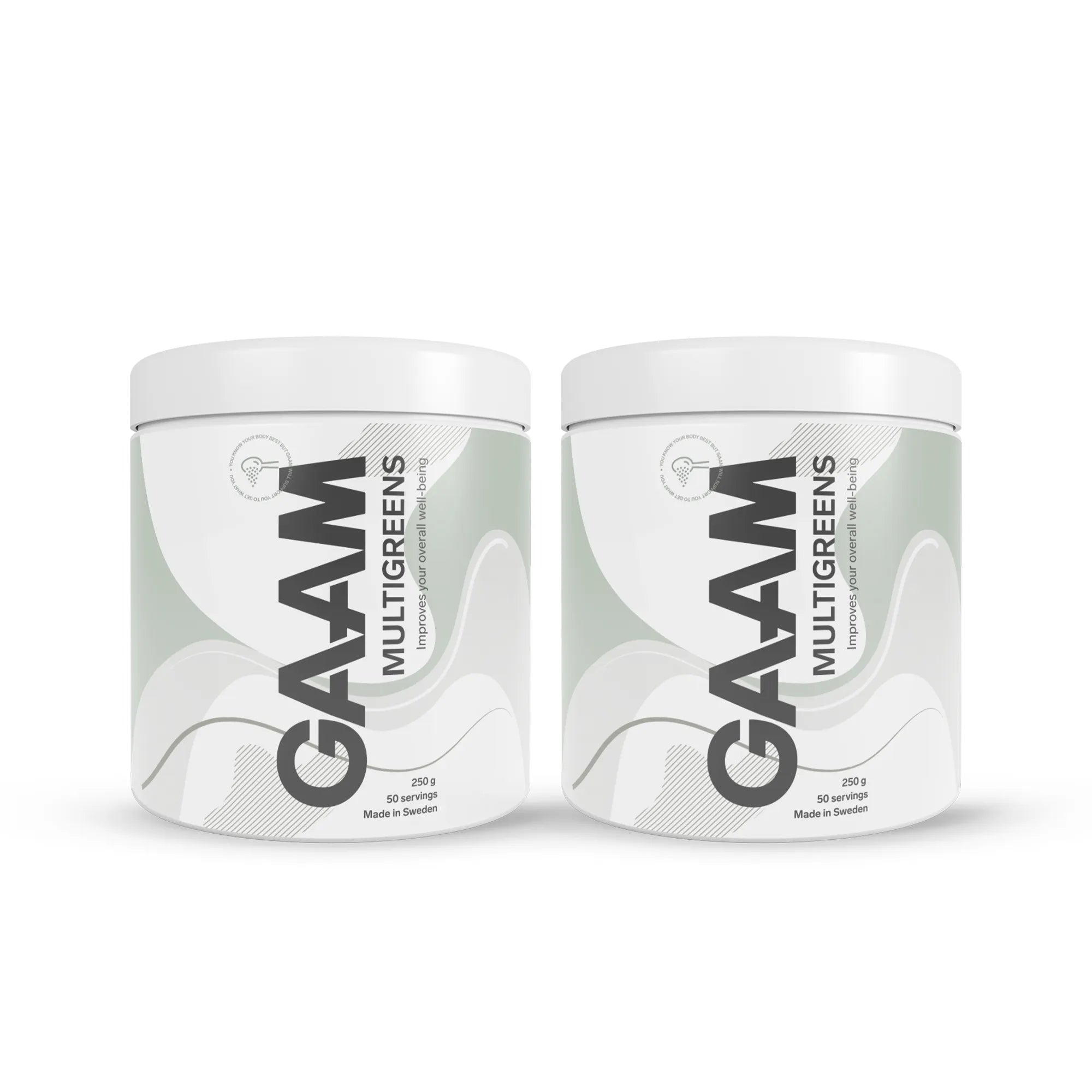 2 x GAAM Multigreens 250 g -ravintolisä kahdessa valkoisessa purkissa, joissa on harmaita ja vihreitä yksityiskohtia.